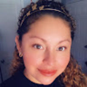 Meet your Posher, Rogelia